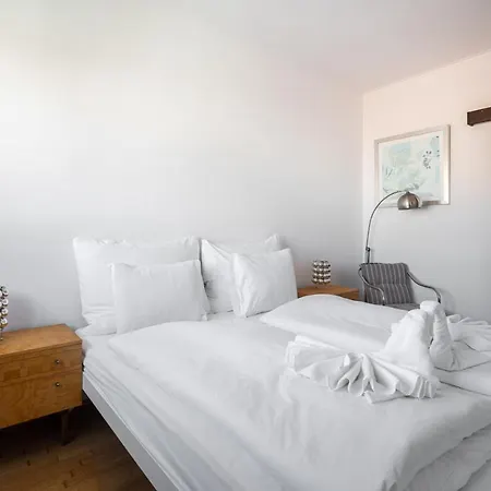 דירה Panoramic Penthouse With Rooftop Terrace & Parking For 2 Cars *