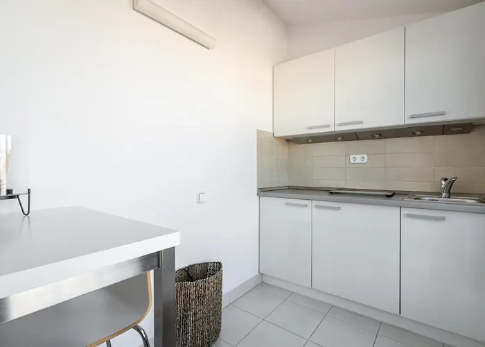Panoramic Penthouse With Rooftop Terrace & Parking For 2 Cars 아파트 부다페스트