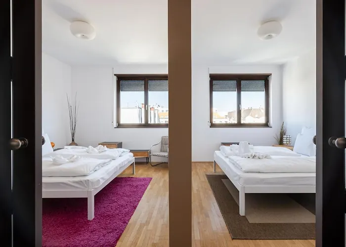 Panoramic Penthouse With Rooftop Terrace & Parking For 2 Cars 아파트 *